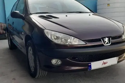 پژو، 206