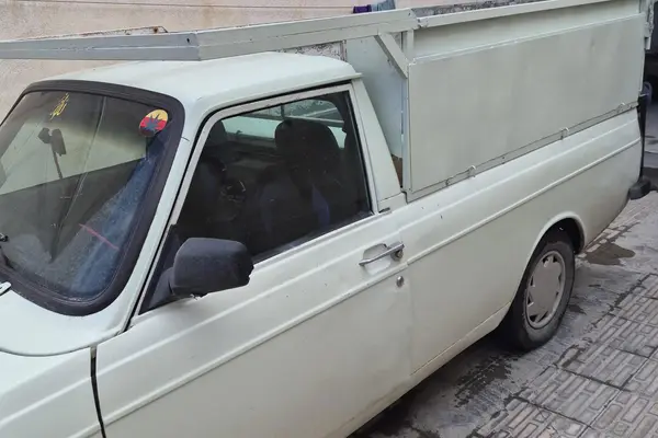 پیکان، وانت