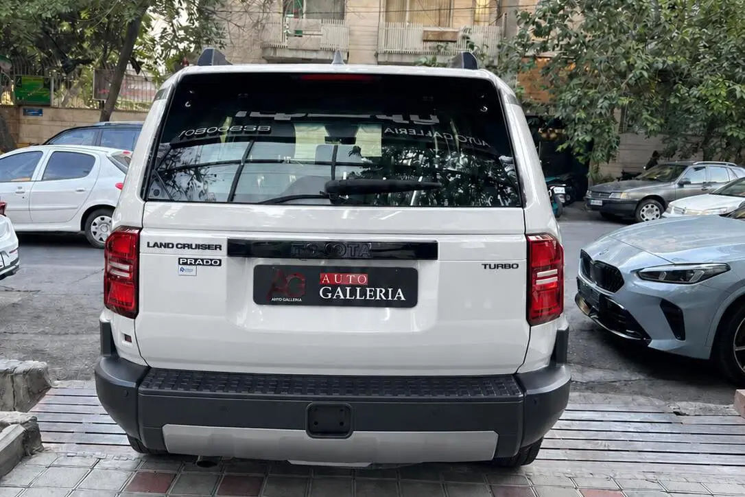 تویوتا،  پرادو  چهار در