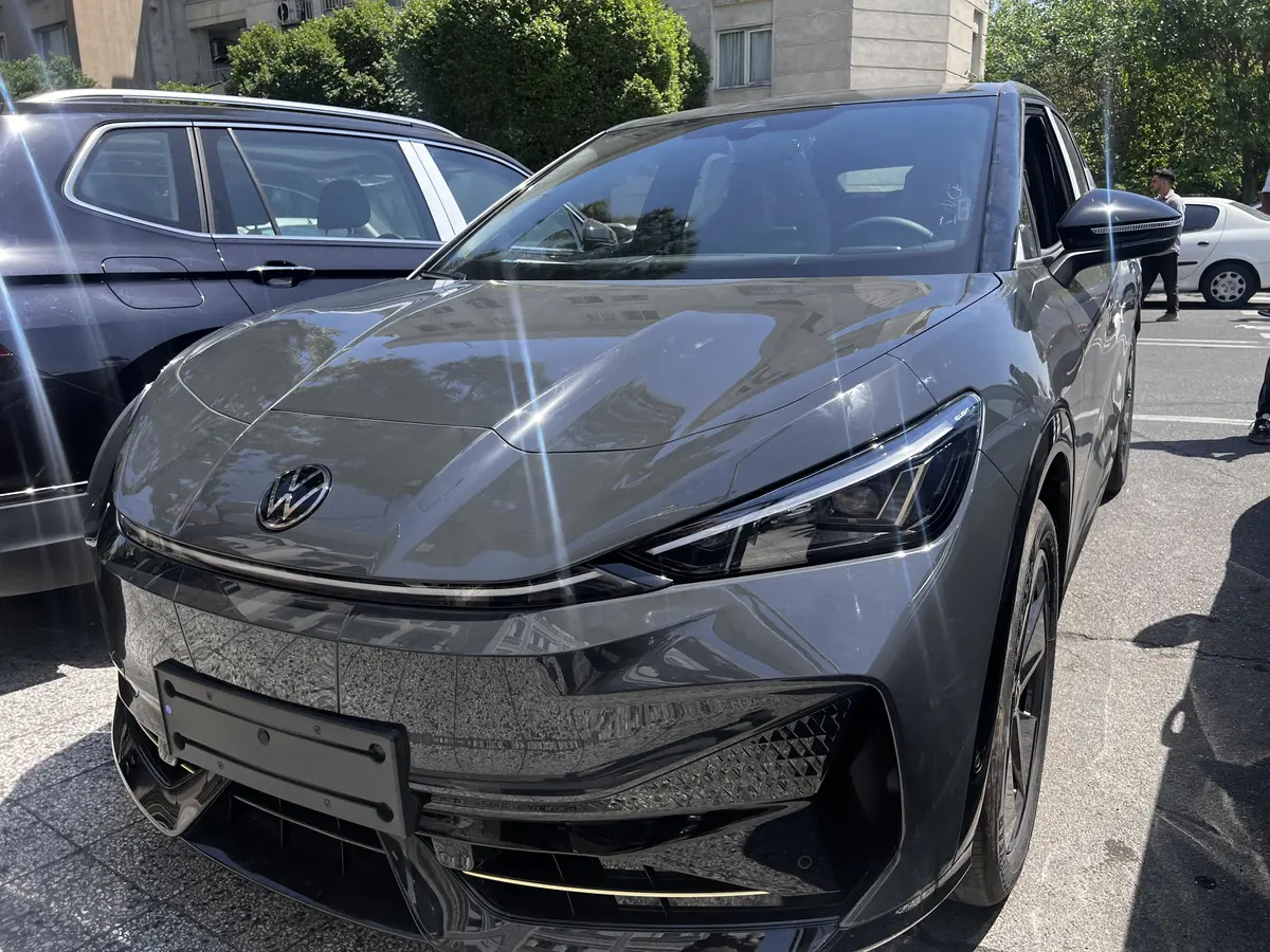 فولکس،  آی دی یونیکس