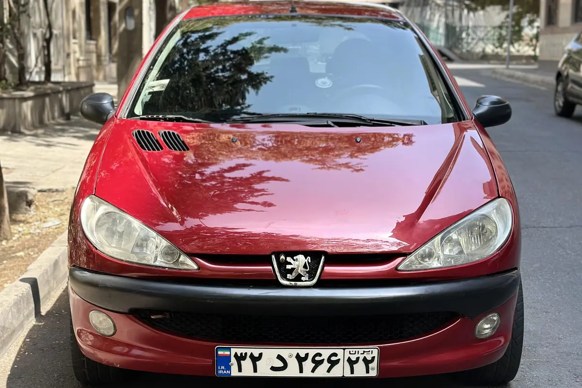 پژو،  206