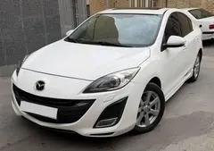 مزدا، 3 نیو صندوق دار