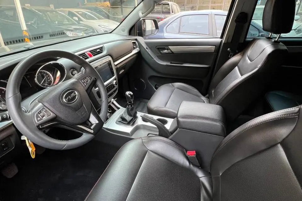 کی ام سی،  T8