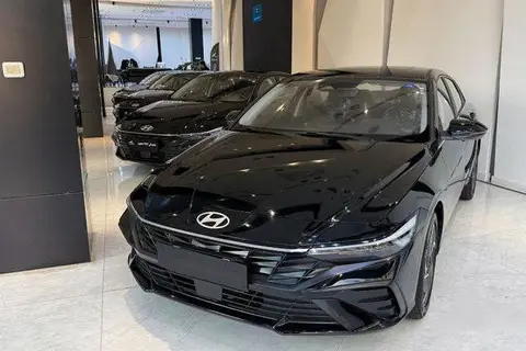 هیوندای، النترا