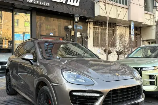 پورشه، کاین