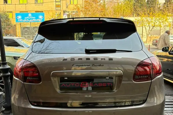 پورشه، کاین