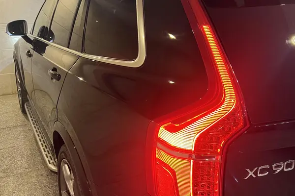 ولوو  XC90