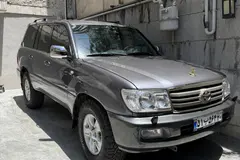 تویوتا، لندکروز چهار در