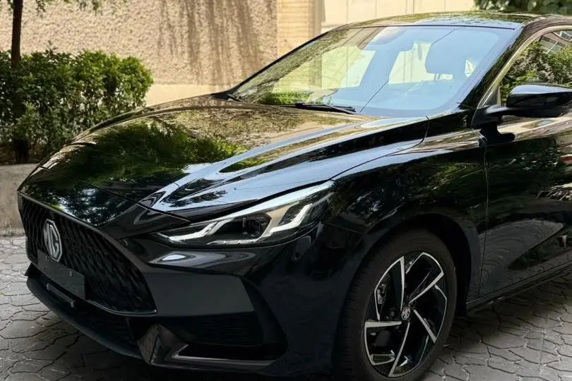 ام جی،  GT