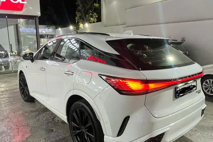 لکسوس،  RX