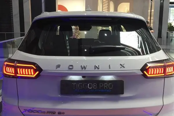 فونیکس، تیگو 8 پرو هیبرید (F8 PRO PHEV)