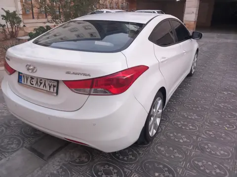 هیوندای، النترا
