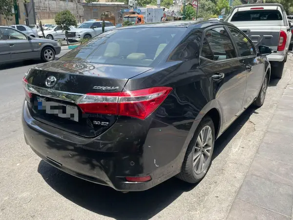 تویوتا  کرولا