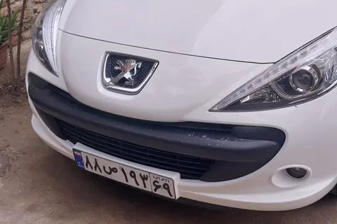پژو، 207