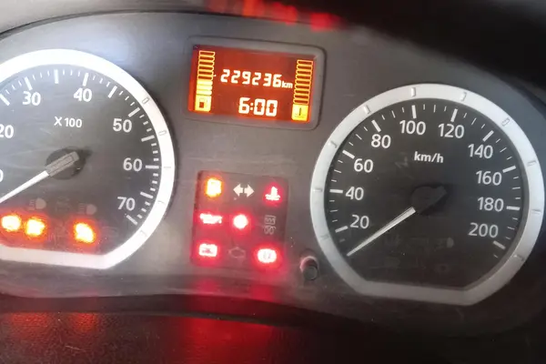 رنو  تندر 90