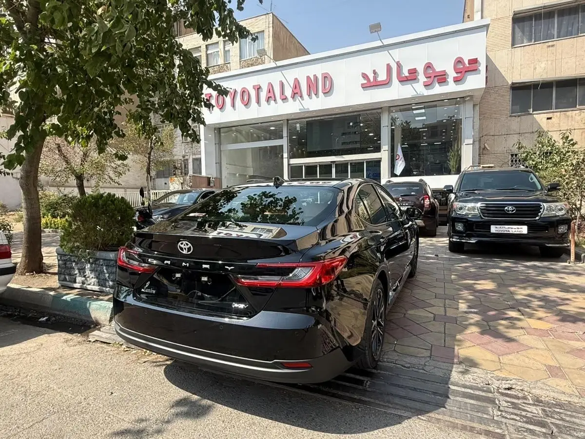 تویوتا،  کمری هیبرید