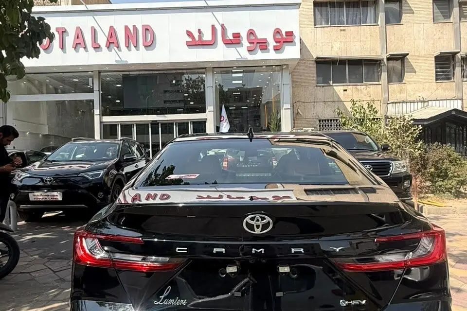 تویوتا،  کمری هیبرید