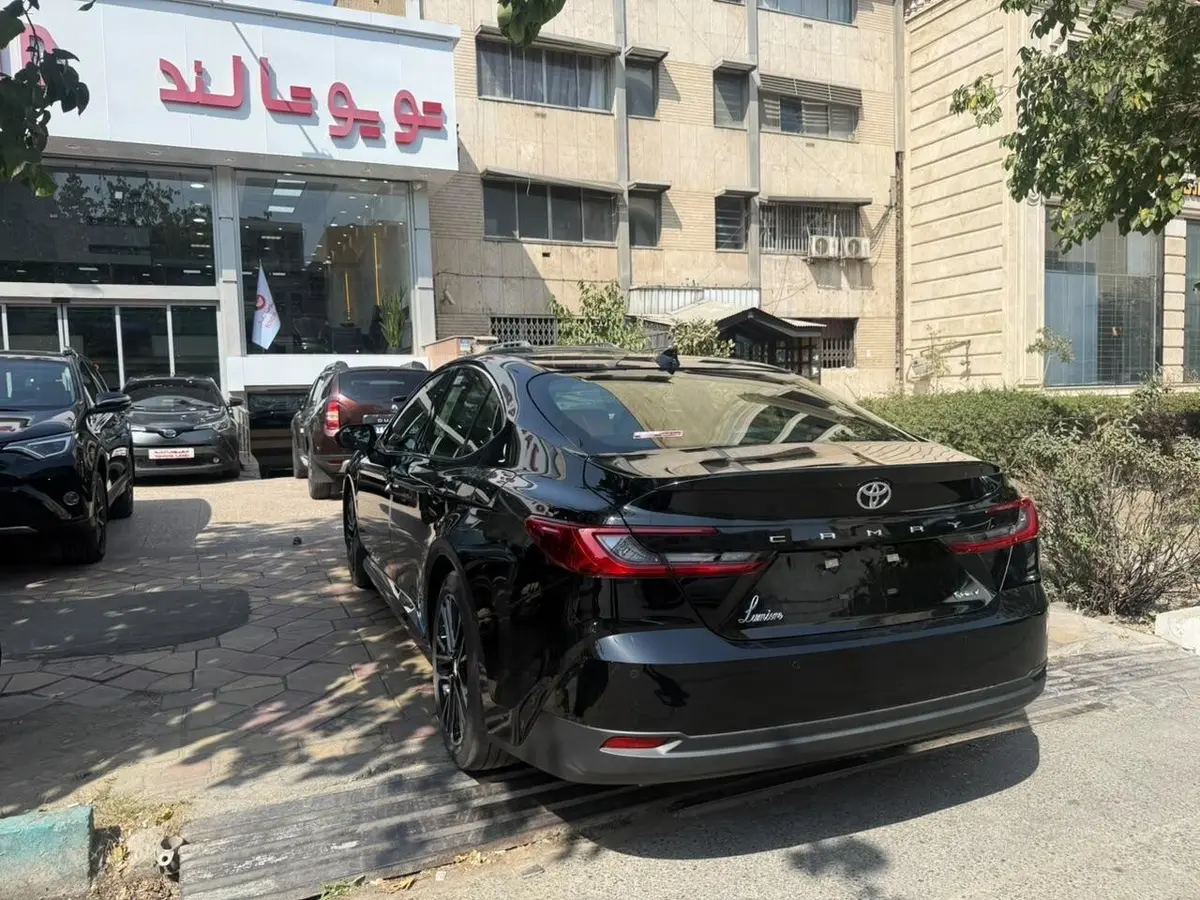 تویوتا،  کمری هیبرید