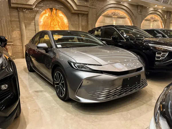 تویوتا، کمری هیبرید