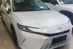 تویوتا، کمری هیبرید