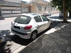 پژو، 207