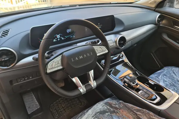 لاماری، ایما