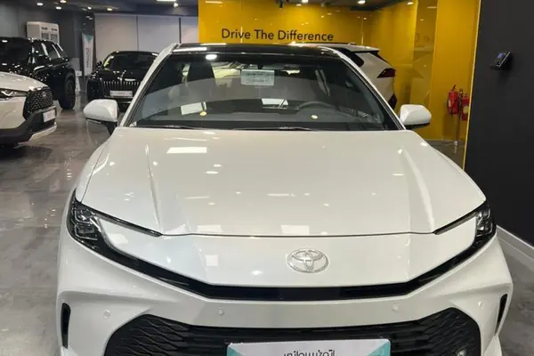 تویوتا، کمری هیبرید