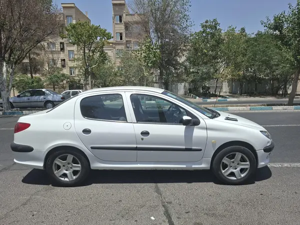 پژو  206 SD