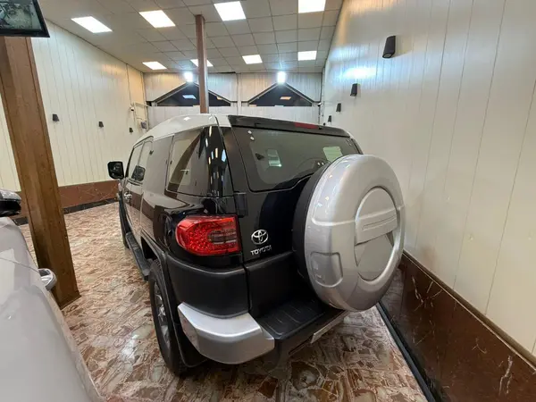 تویوتا، اف جی کروز