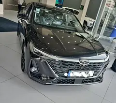 فونیکس، آریزو 8 (Z8)