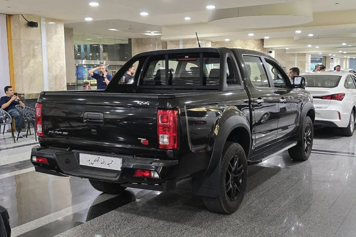 کی ام سی،  T8