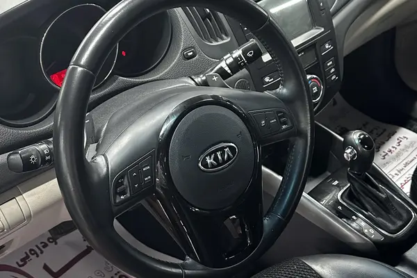 کیا، سراتو (مونتاژ)