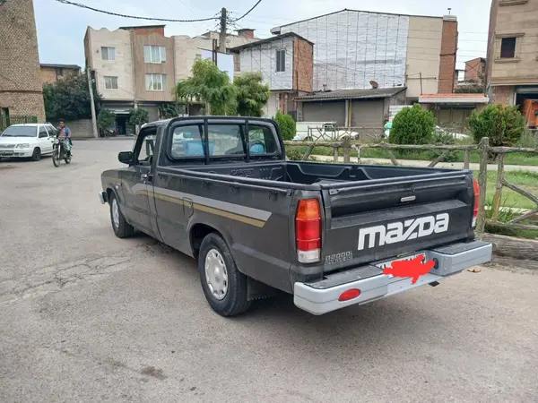 مزدا، وانت تک‌کابين