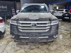 تویوتا، لندکروز چهار در