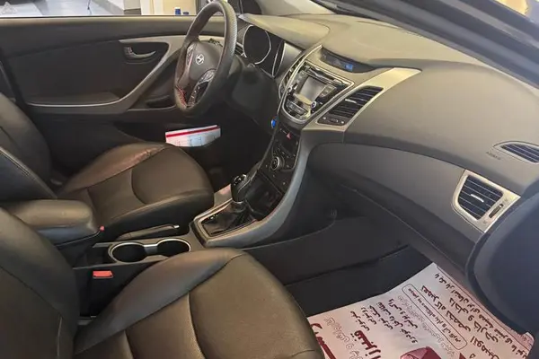 هیوندای، النترا