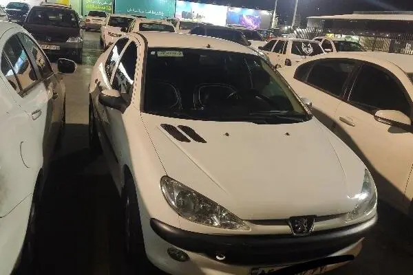 پژو  206 SD