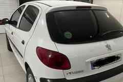 پژو، 206