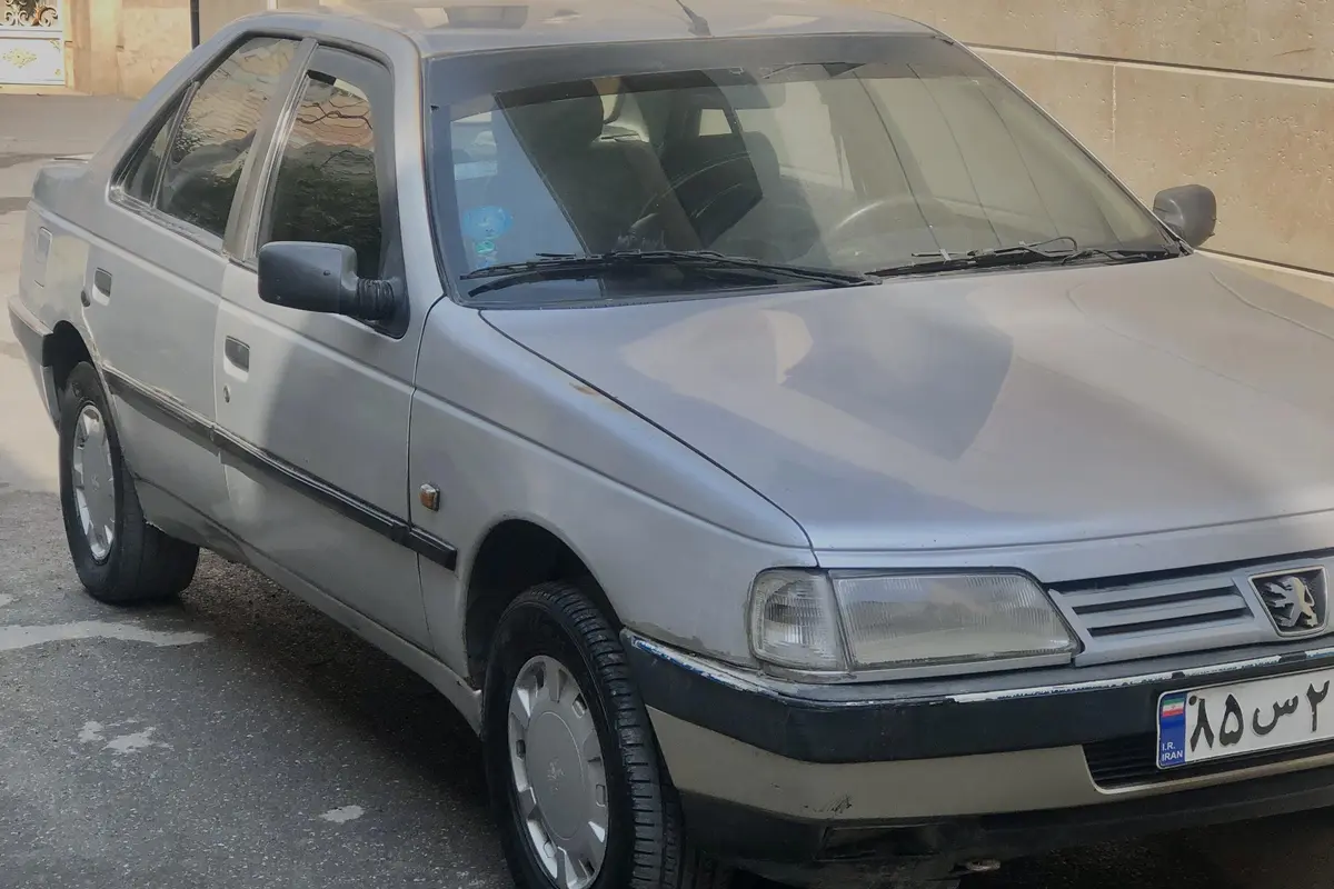 پژو،  405