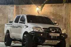 تویوتا، هایلوکس دو کابین