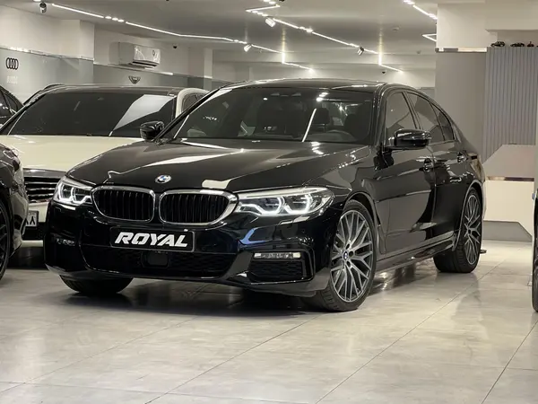 ب ام و، سری 5 سدان