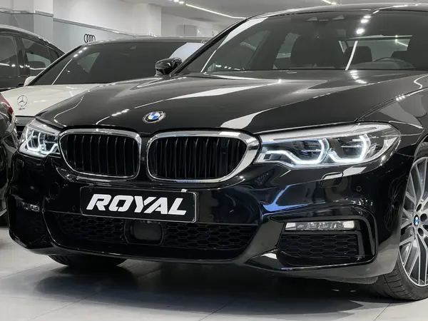 ب ام و، سری 5 سدان