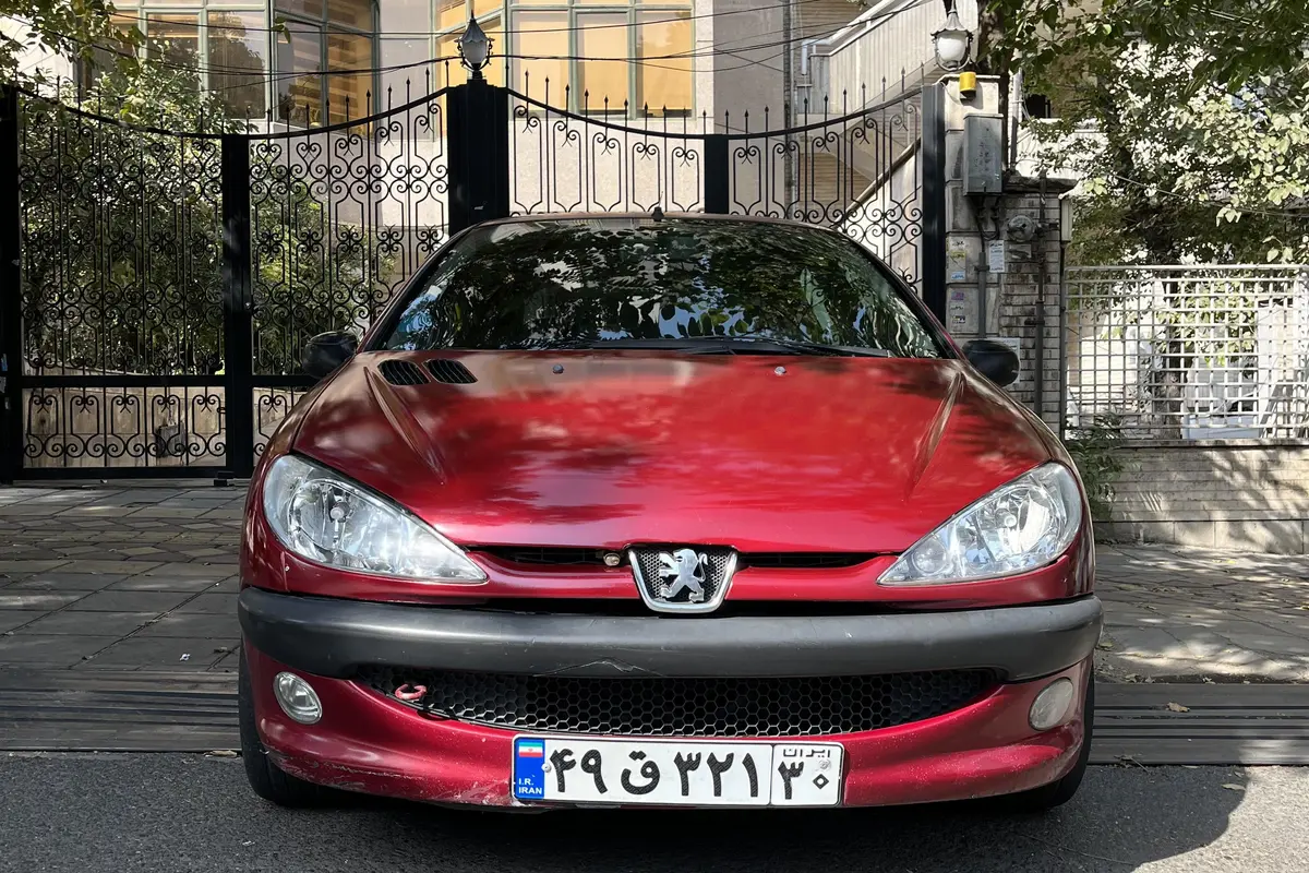 پژو،  206