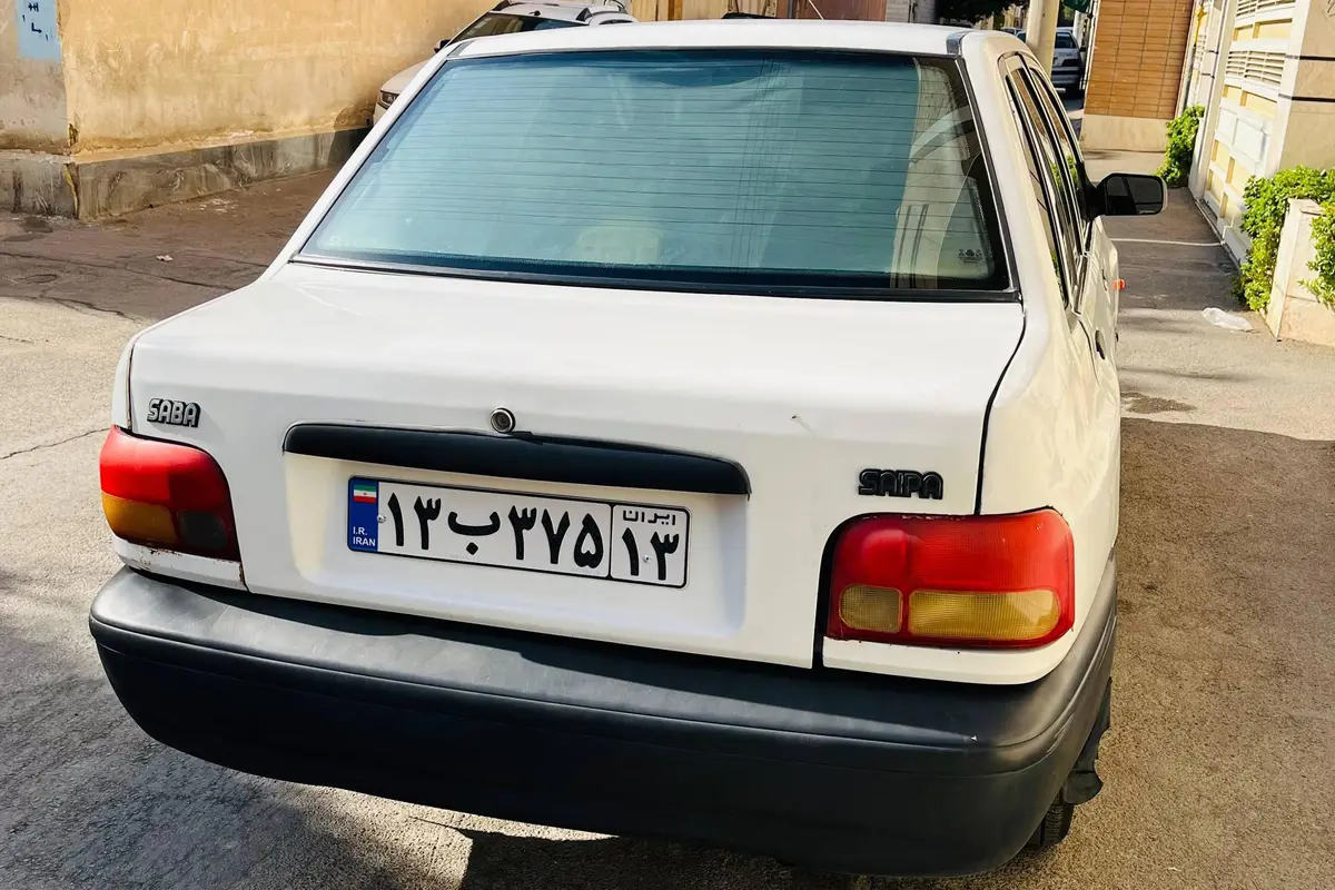 پراید،  صندوق دار