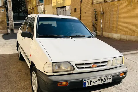 پراید، صندوق دار