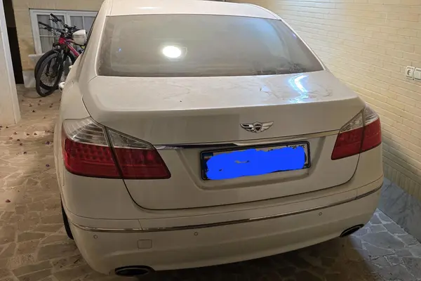 هیوندای  جنسیس