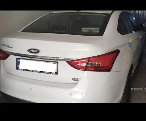 ام وی ام، آریزو 5ev
