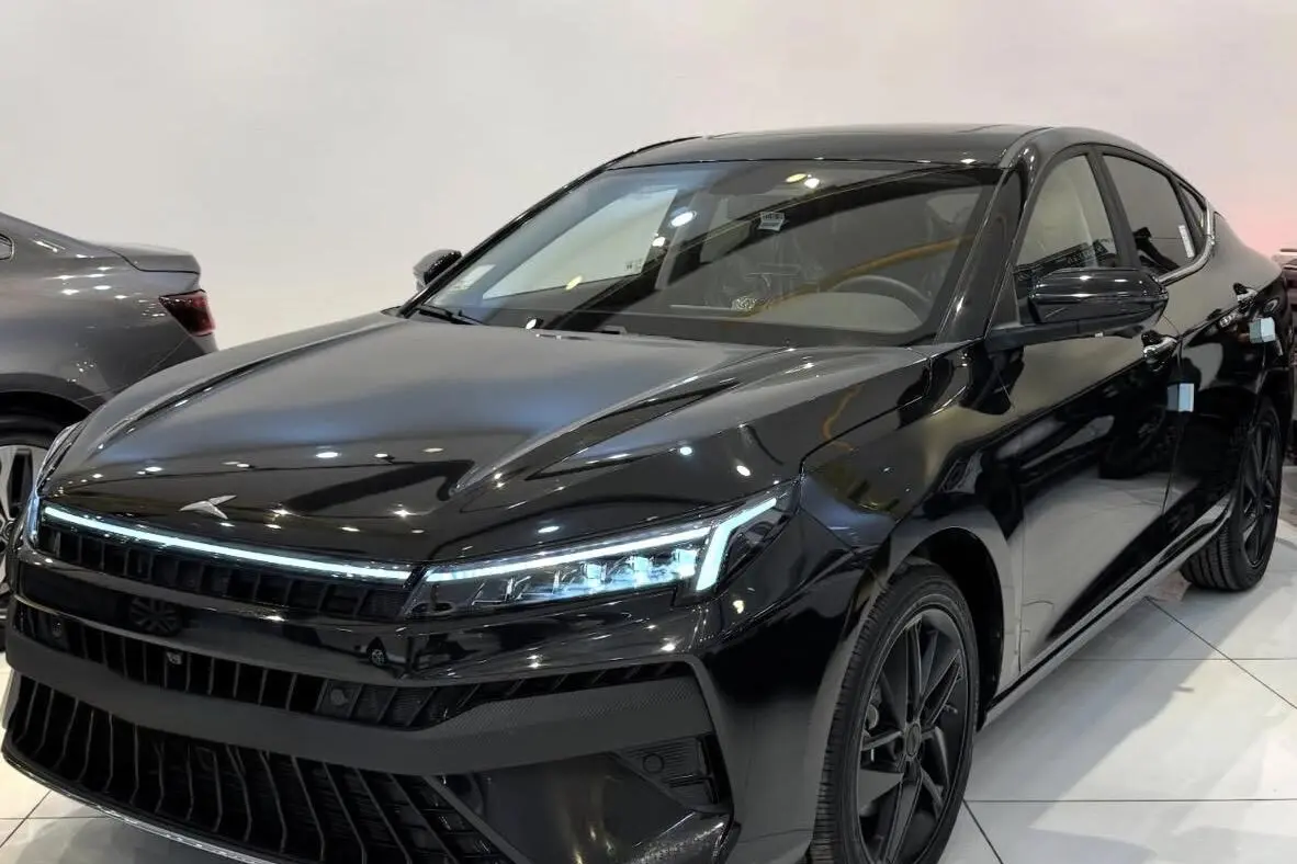 کی ام سی،  J7