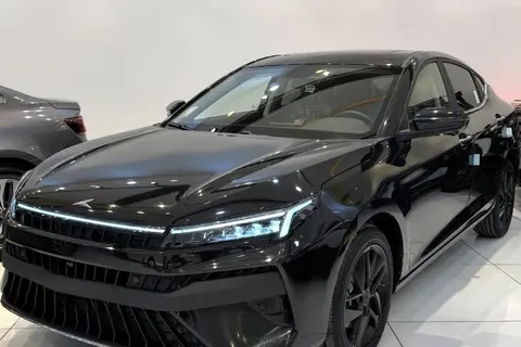 کی ام سی، J7