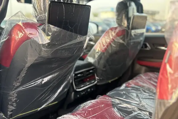 تویوتا، لندکروز چهار در