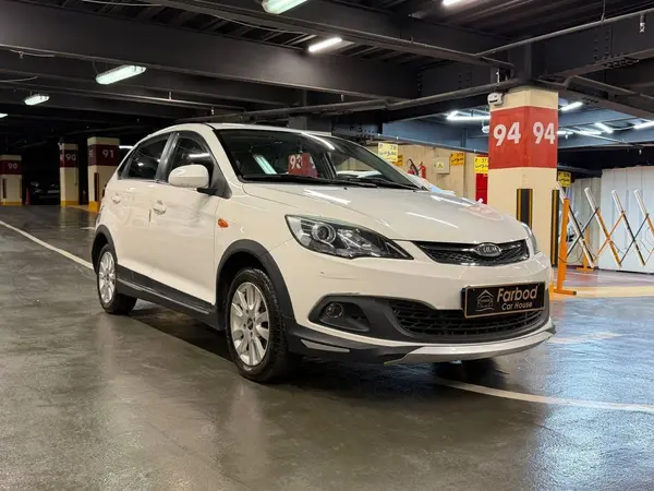 ام وی ام  315هاچ بک